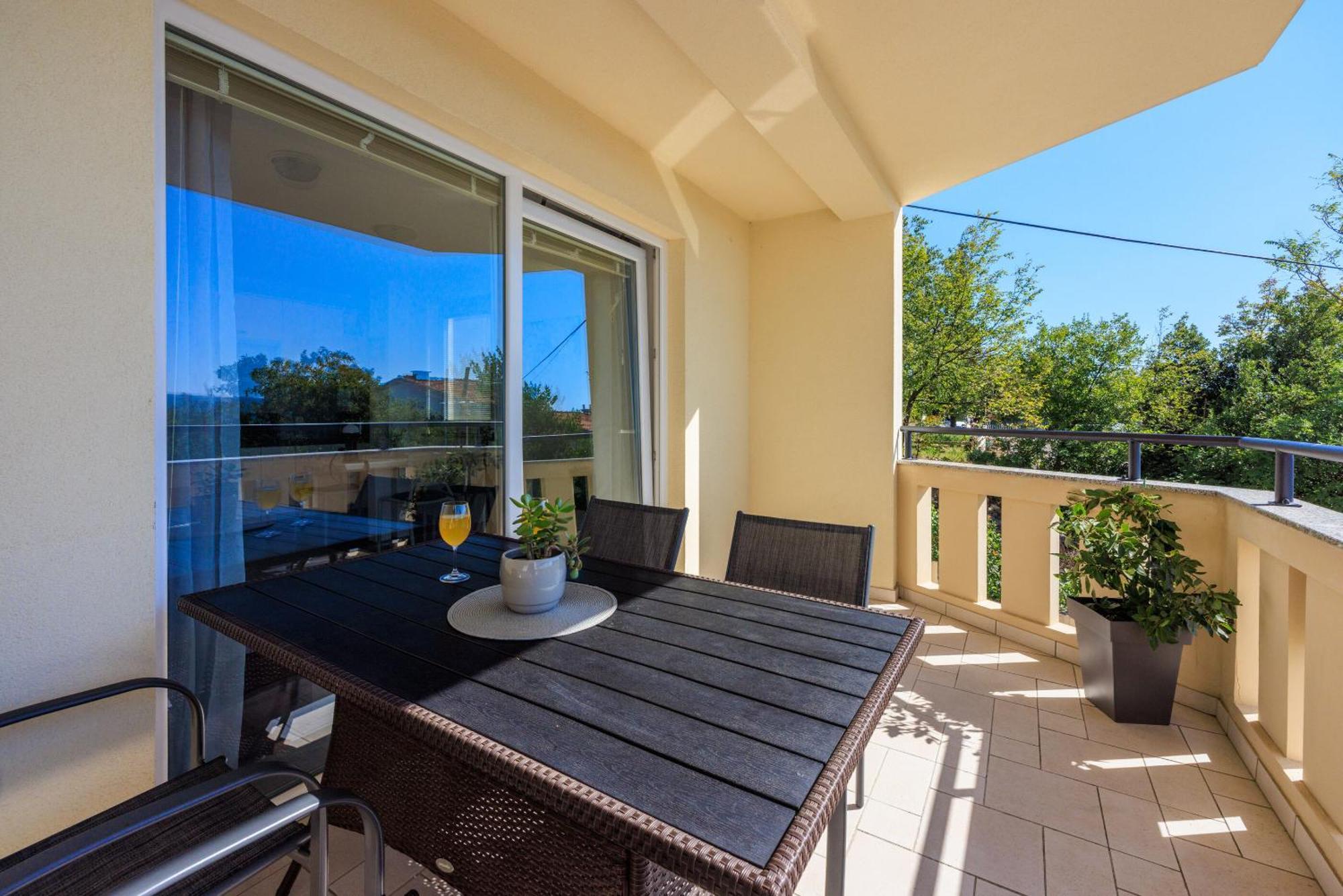 Apartments Petak Novi Dramalj Εξωτερικό φωτογραφία