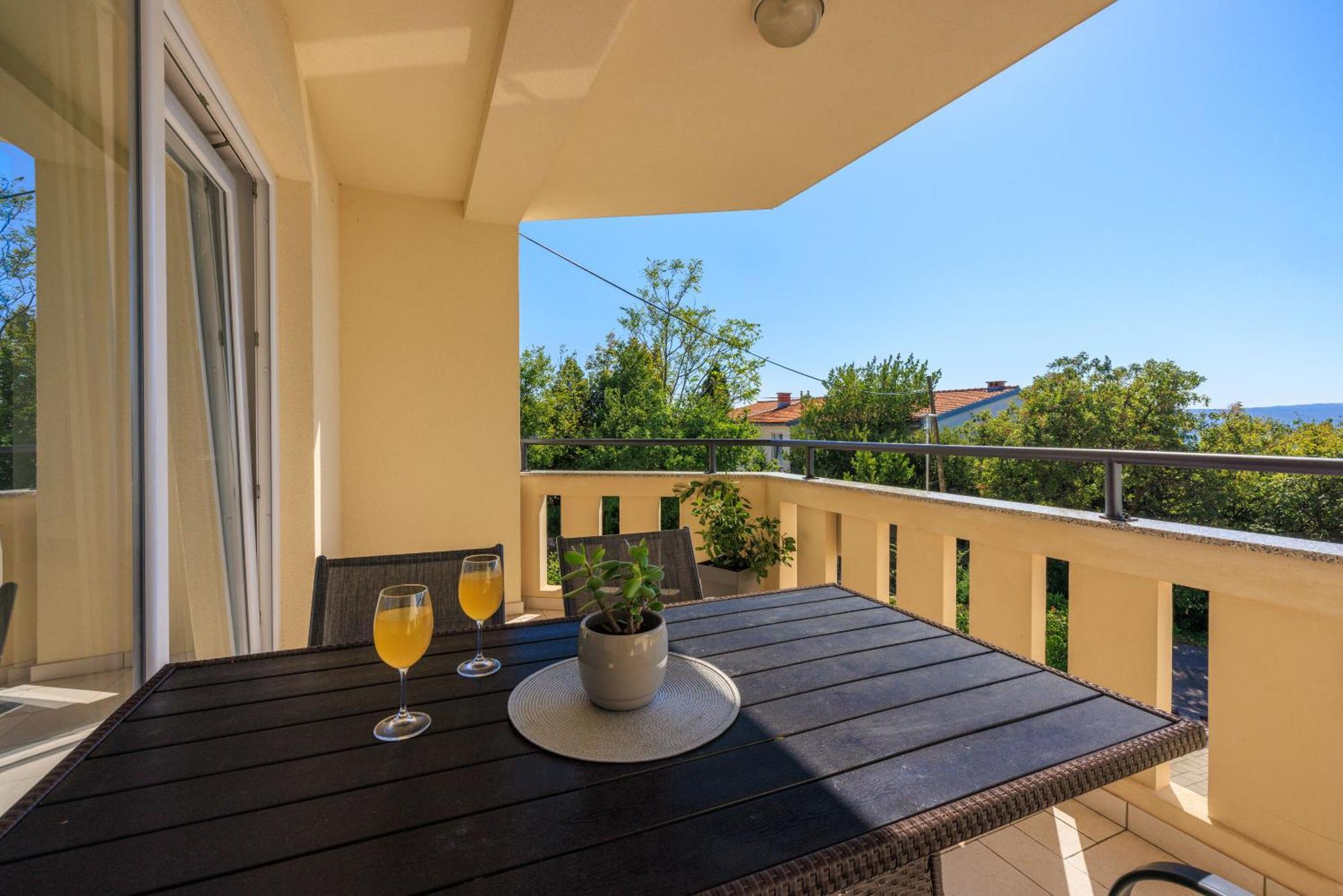 Apartments Petak Novi Dramalj Εξωτερικό φωτογραφία