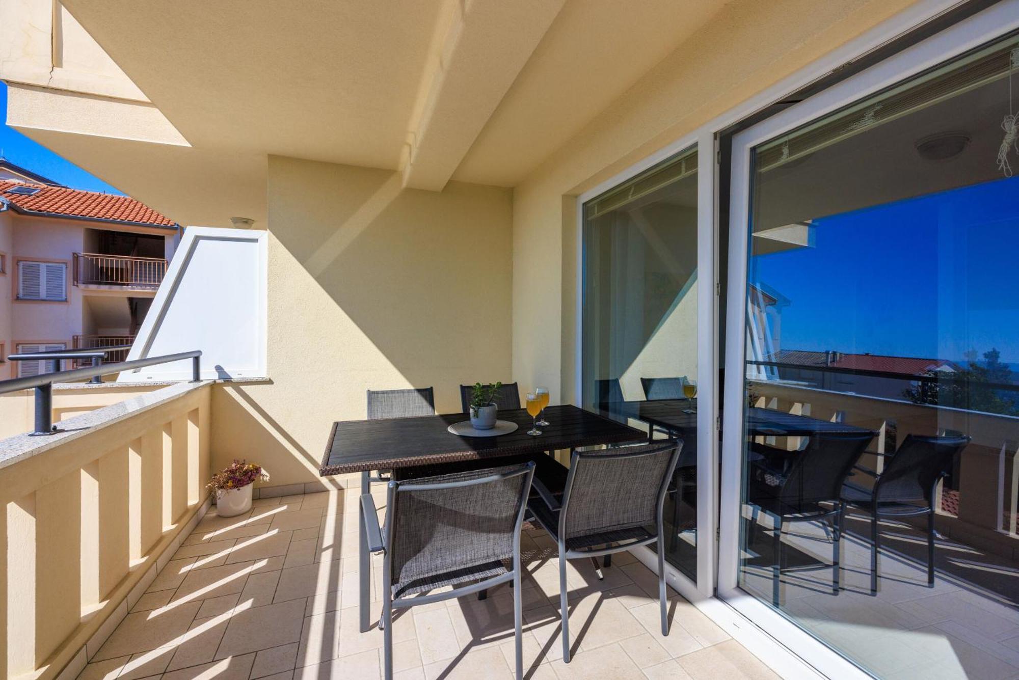 Apartments Petak Novi Dramalj Εξωτερικό φωτογραφία